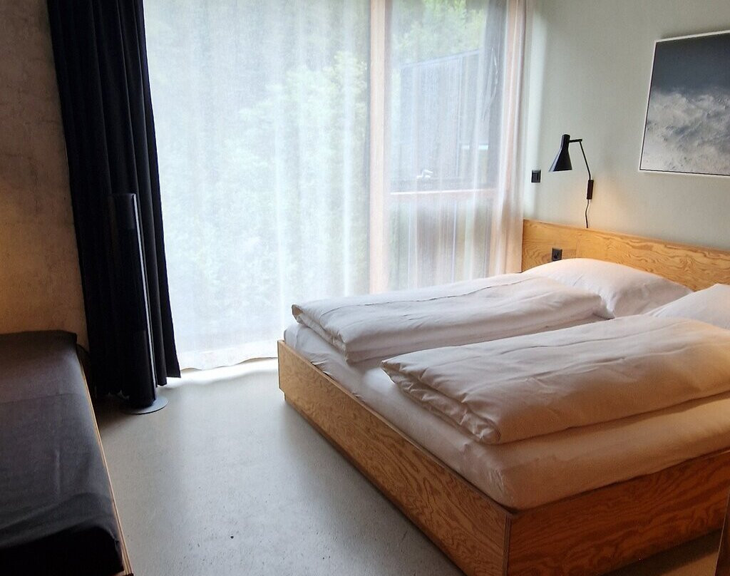 Riders Hotel主图
