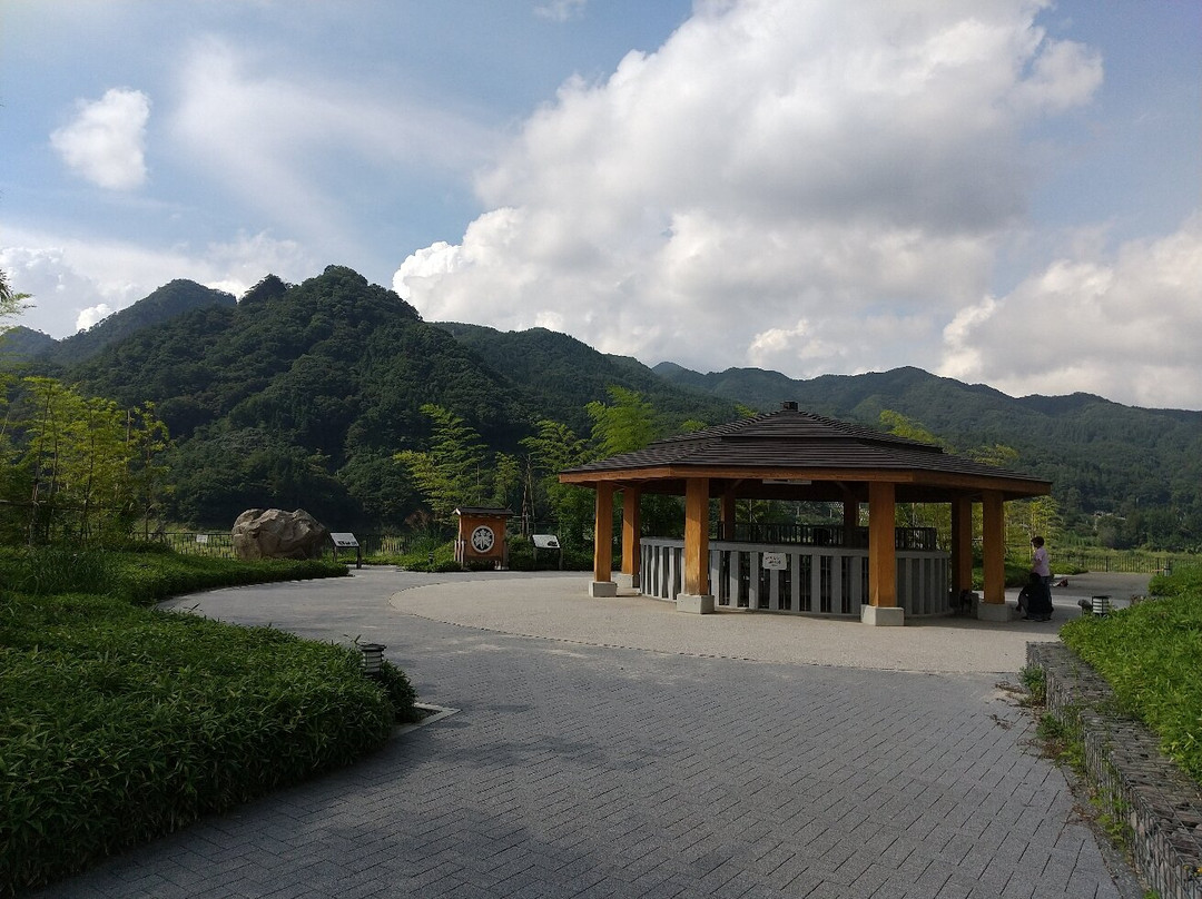 Kawarayugensen Park-长野原町必去景点