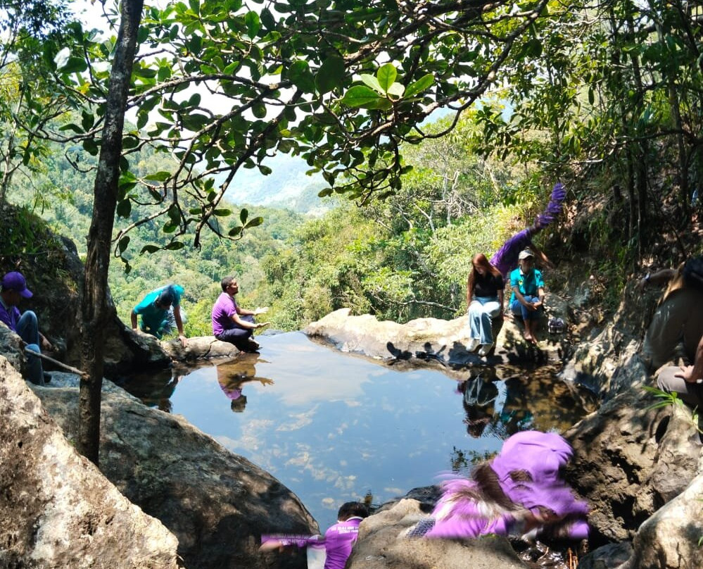 Cunca Plias Waterfall-Labuan Bajo必去景点