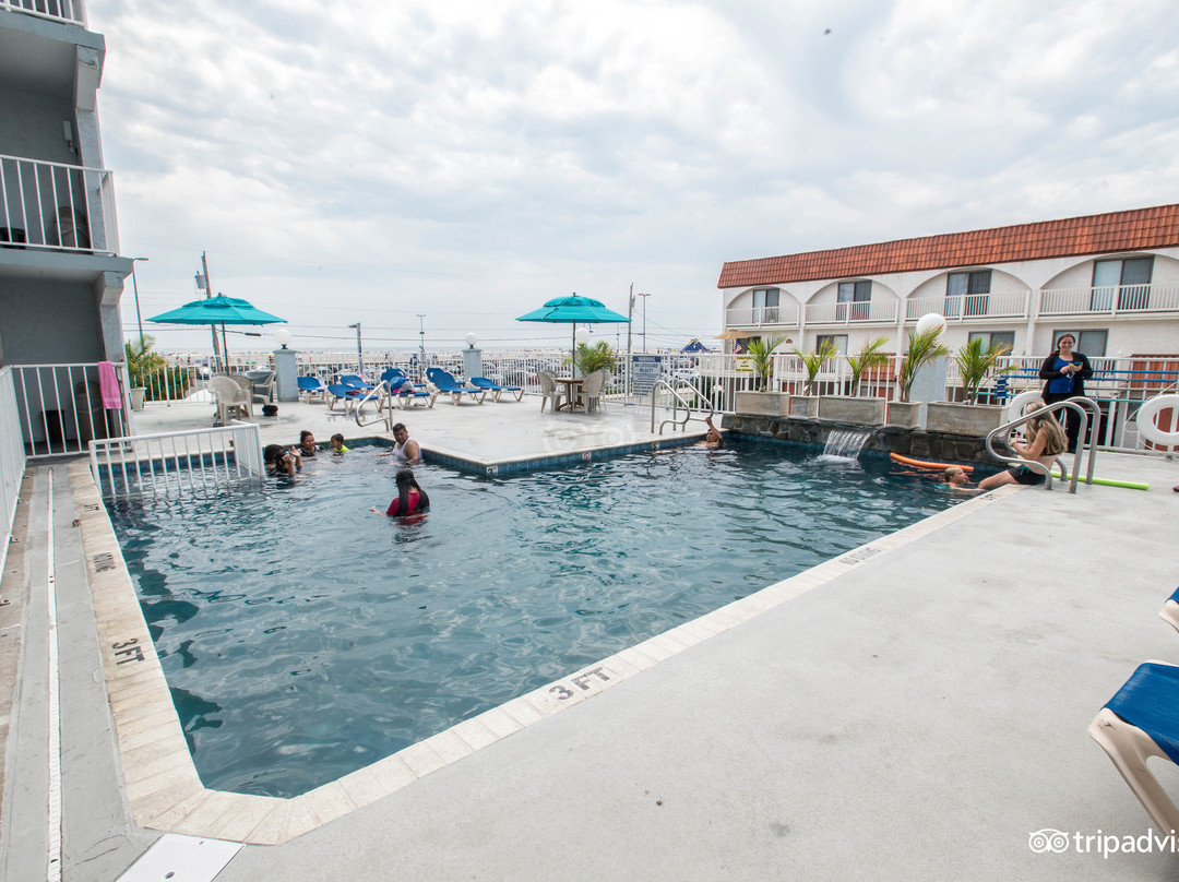 Days Inn & Suites by Wyndham Wildwood
