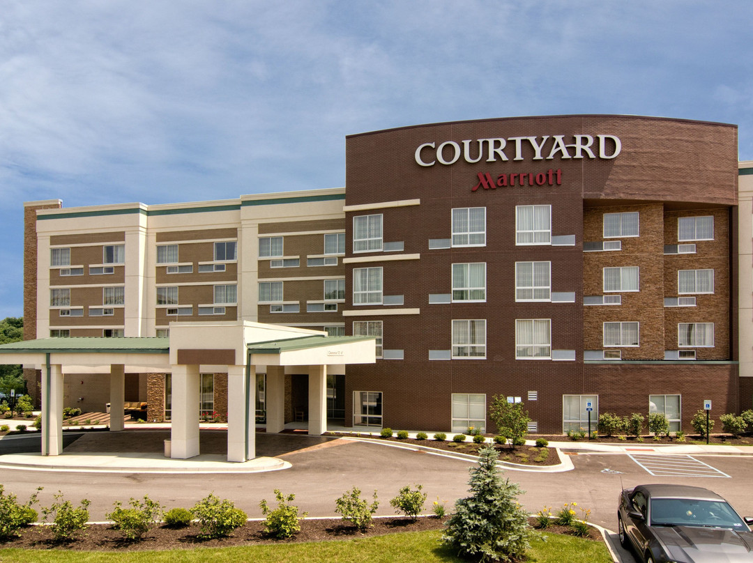 Courtyard by Marriott Bridgeport Clarksburg主图