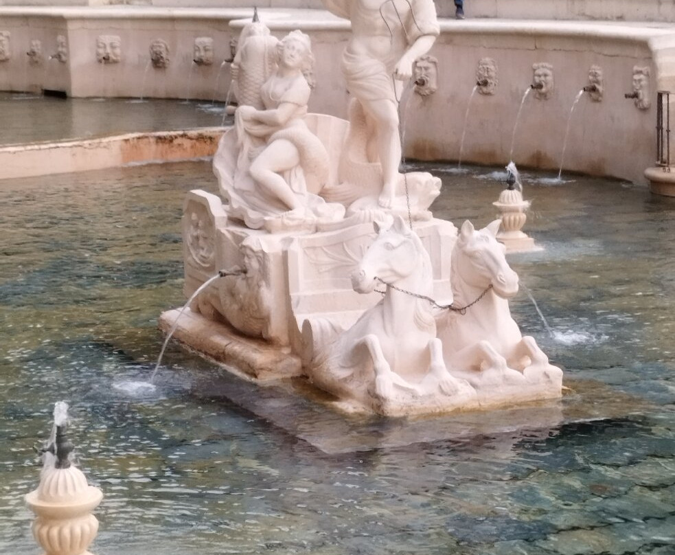 Fuente del Rey景点图片
