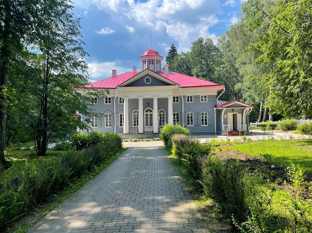 Estate Museum Zakharovo景点图片