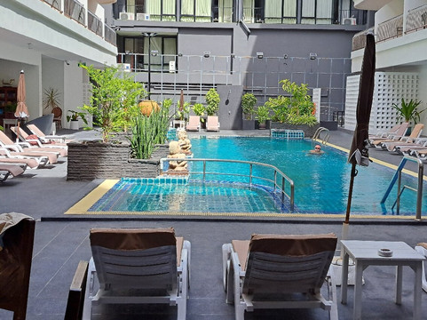 萨拜翼酒店主图