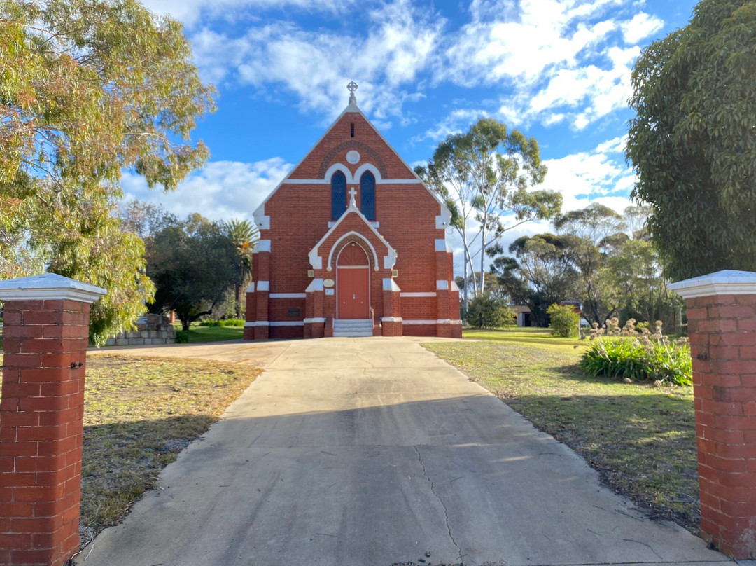 St Mary's Catholic Church-拉什沃思必去景点