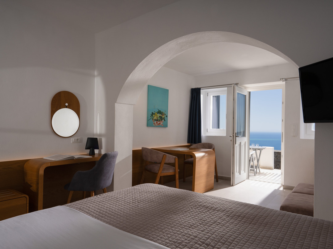 圣托里尼岛普林赛斯温泉酒店主图