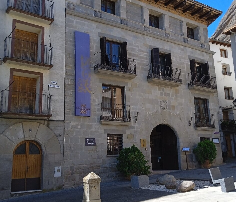 Plaza Mayor de Graus景点图片