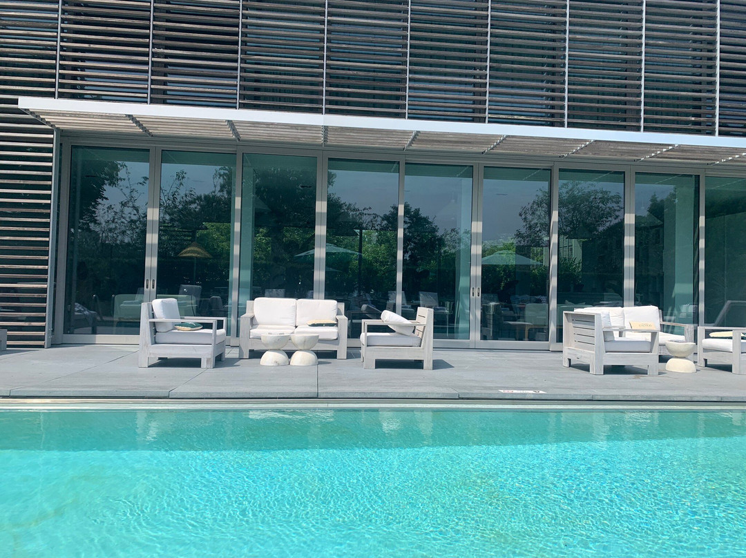 Topping Rose House主图