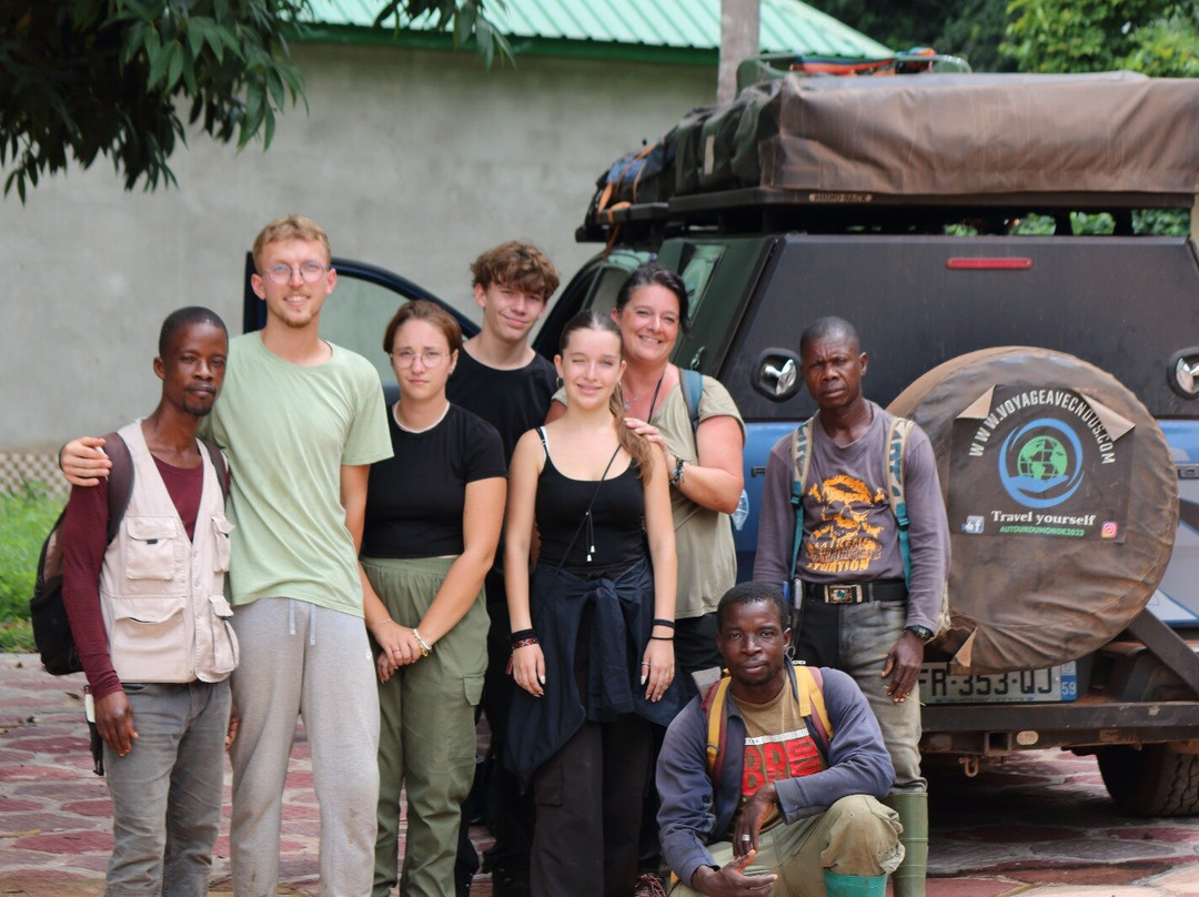 Chimpanze Tracking-Nzerekore必去景点