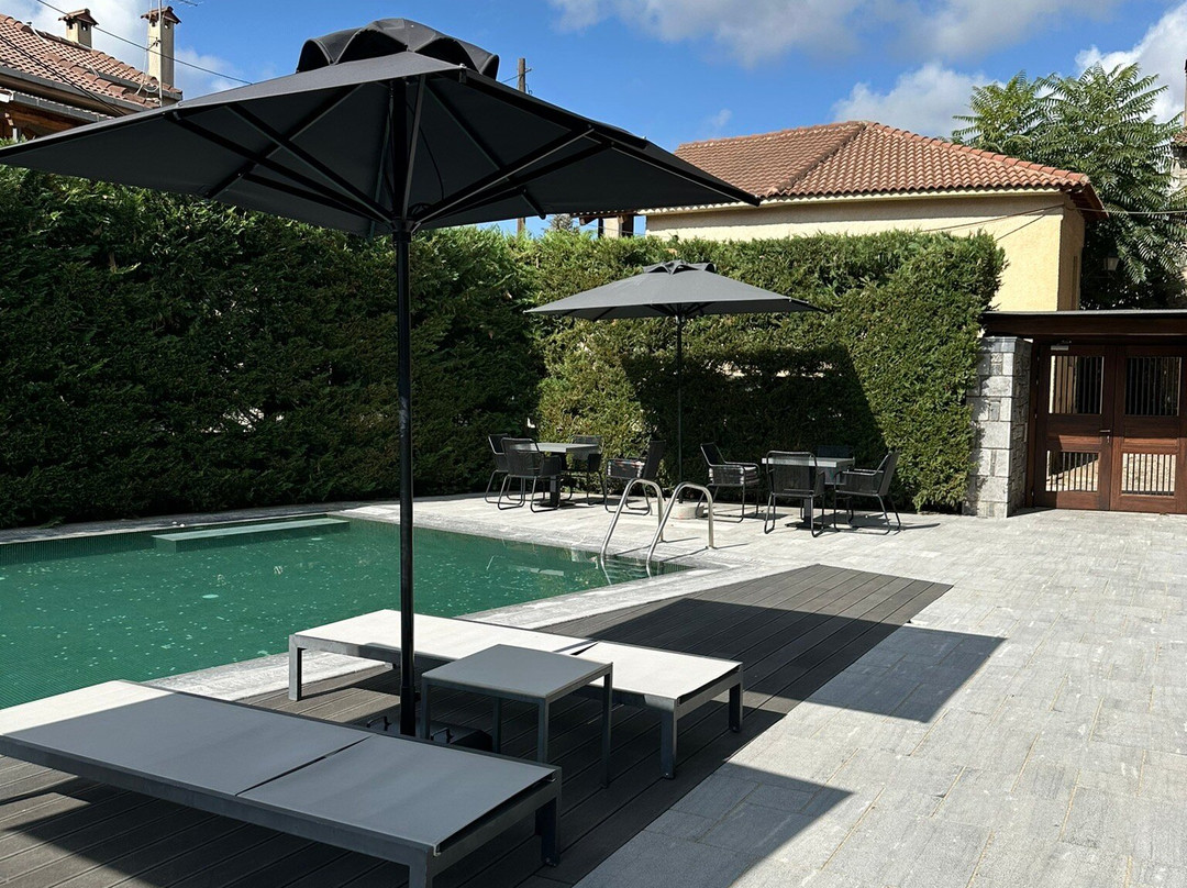 Art Mainalon Hotel主图