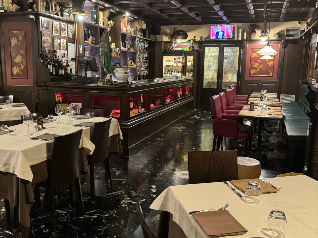 Cerrato Group | Your Professional Driver in Italy-那不勒斯必去景点