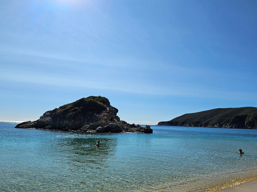 Kalamitsi Beach-Sarti必去景点