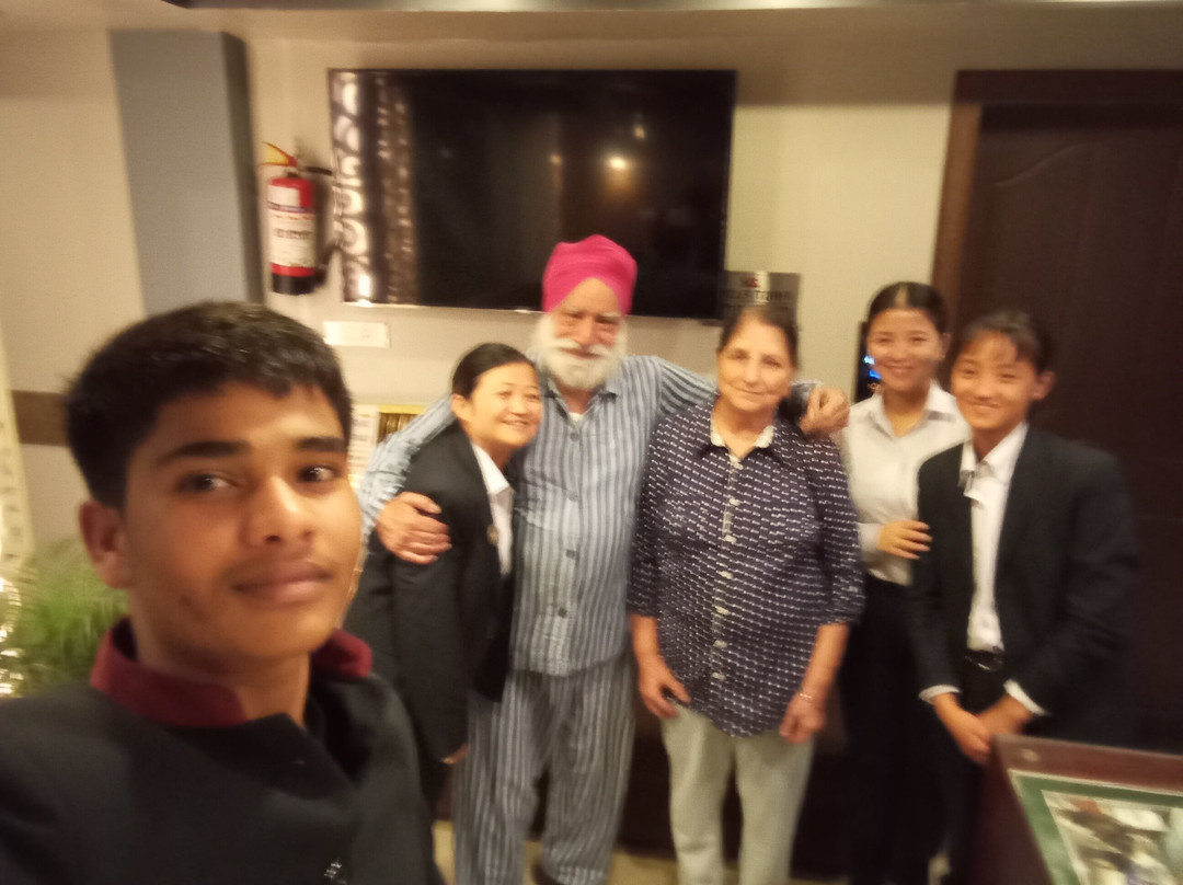 Hotel Zambala Retreat And Spa Darjeeling By Djd Group Of Hotel主图