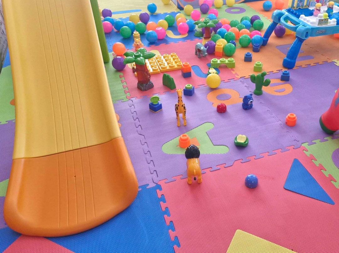 拉塔纳芭提雅酒店主图