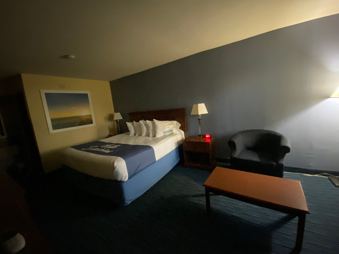 Days Inn by Wyndham Ripley主图