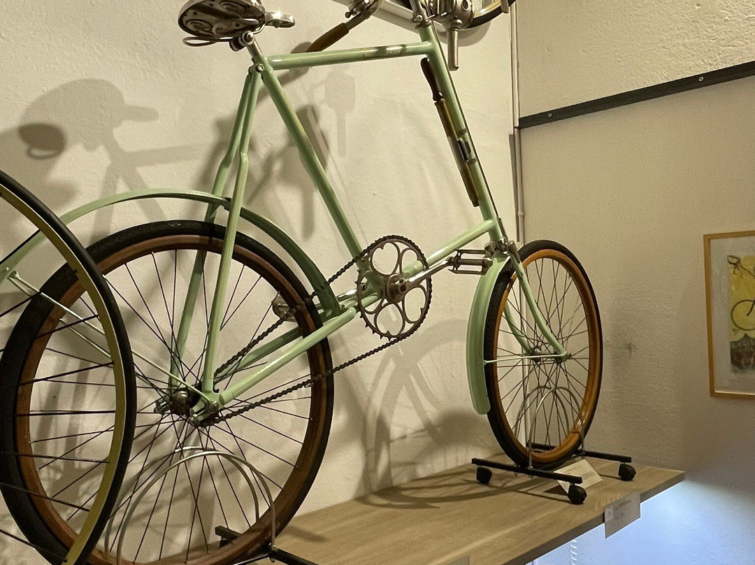 Collezione Velocipedi E Biciclette Antiche景点图片