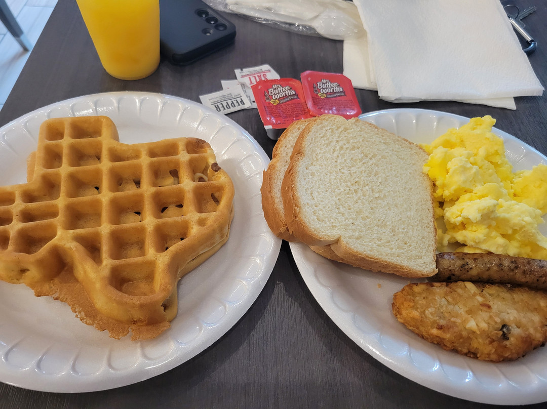 Comfort Suites Near Sam Houston Race Park主图