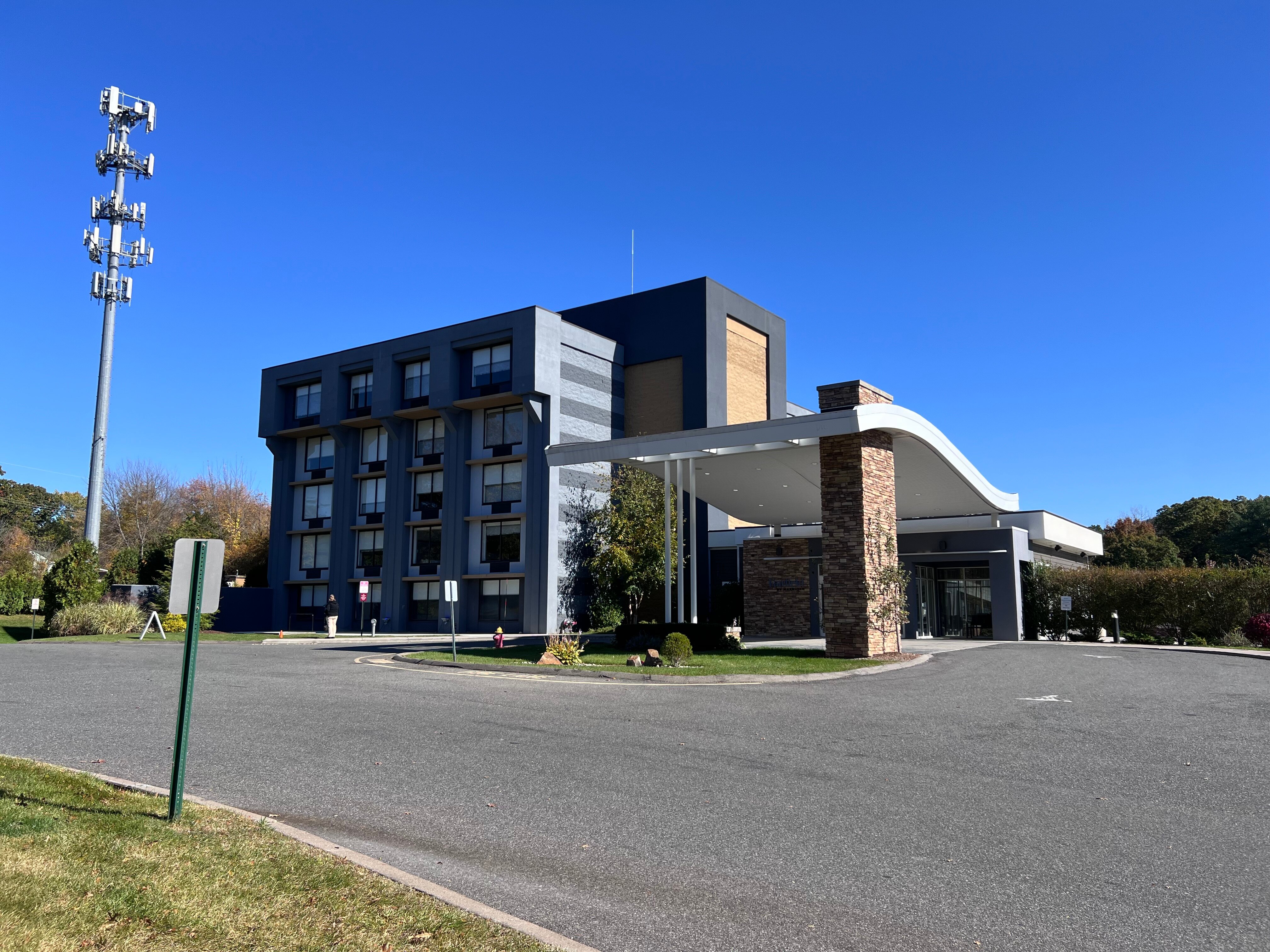 Fairfield Inn & Suites By Marriott Springfield Enfield-浴室