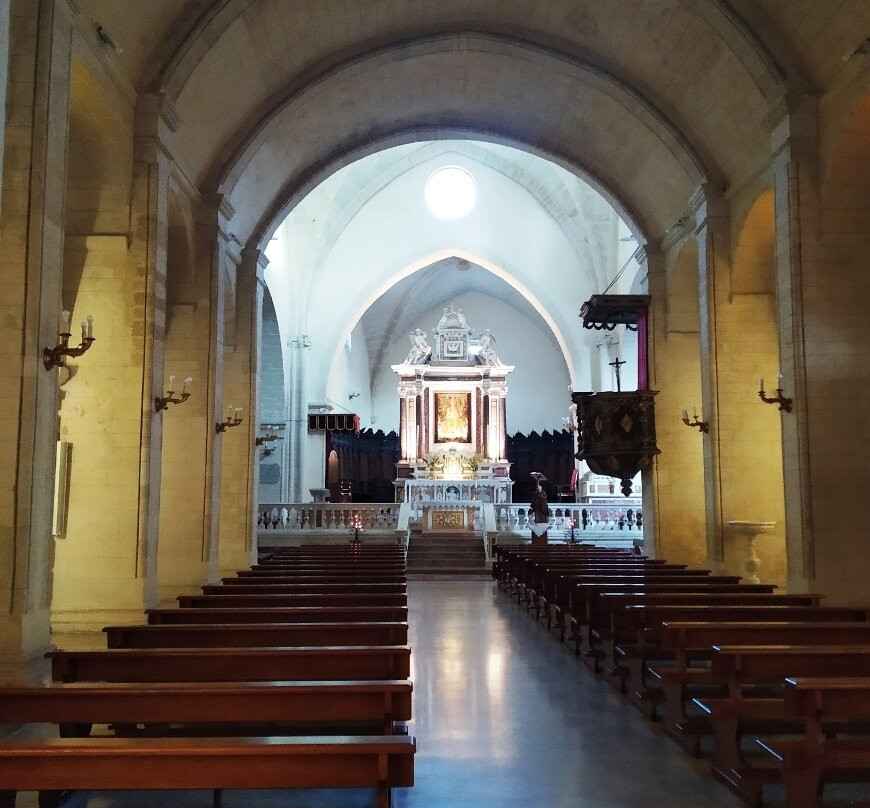 Cattedrale di Sant'Antonio Abate e Museum Ampuriense-Castelsardo必去景点