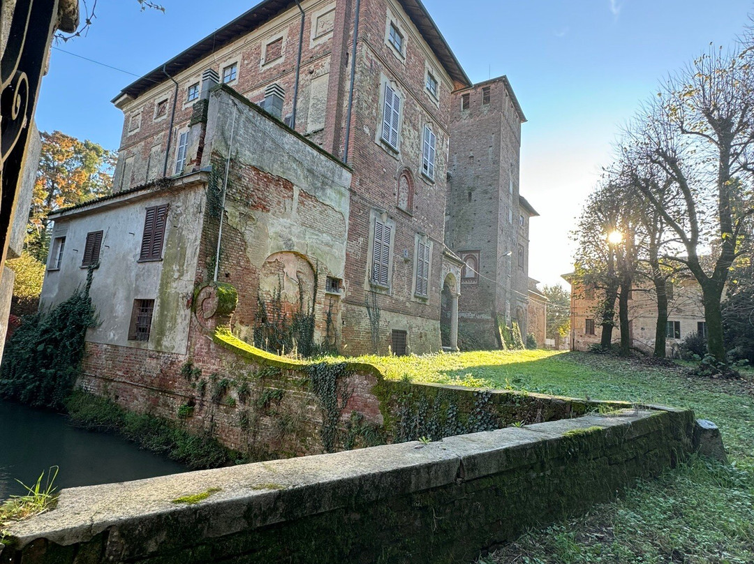 Castello di Olevano di Lomellina-Olevano di Lomellina必去景点