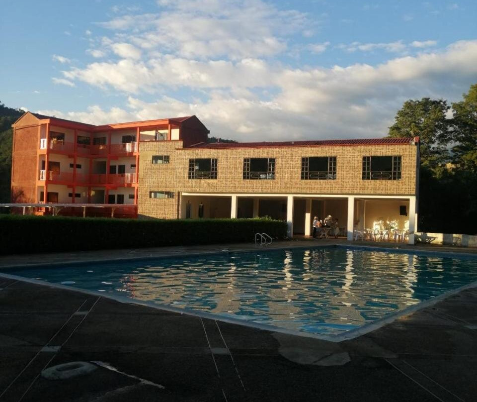 Finca Hotel - Piscina la Johanna