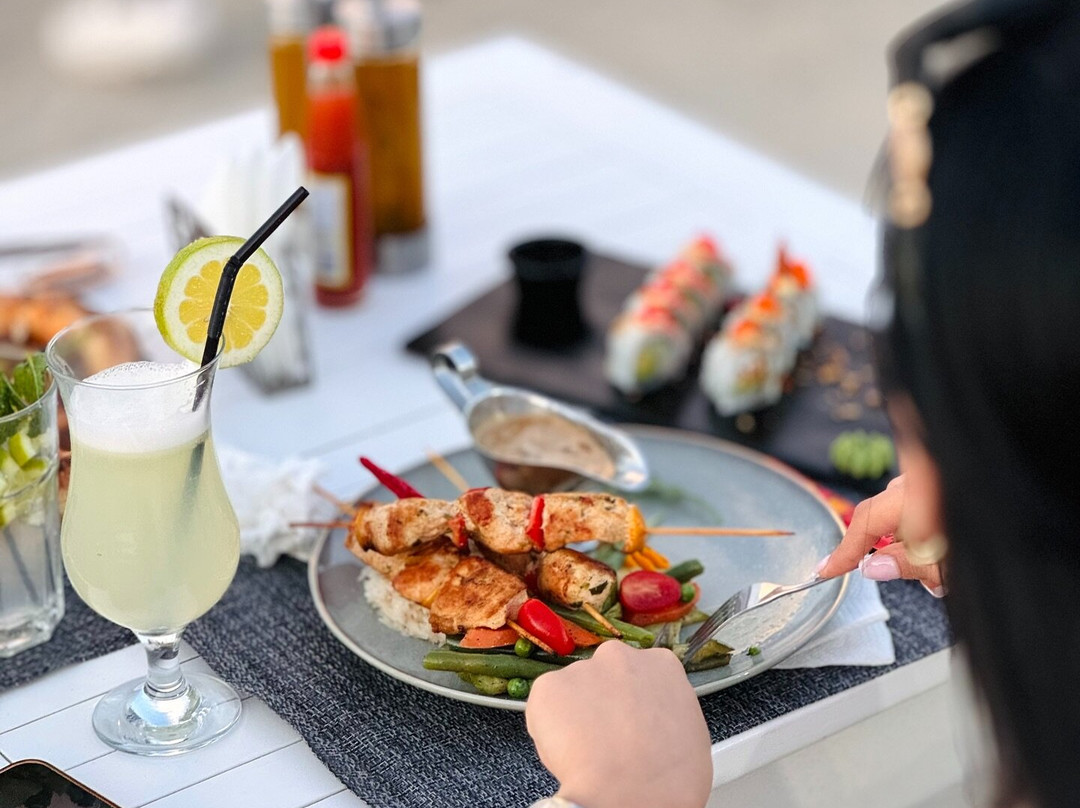 MOBO alhoceima beach club