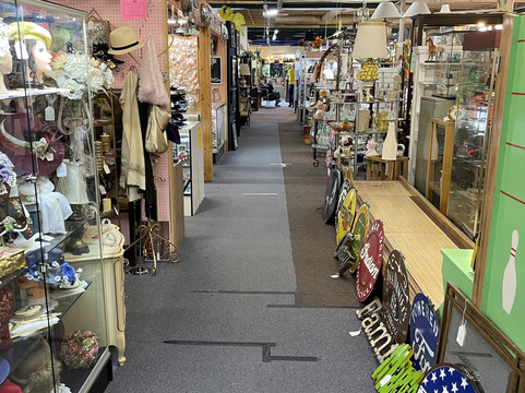 美国古董购物中心-拉斯维加斯必去景点