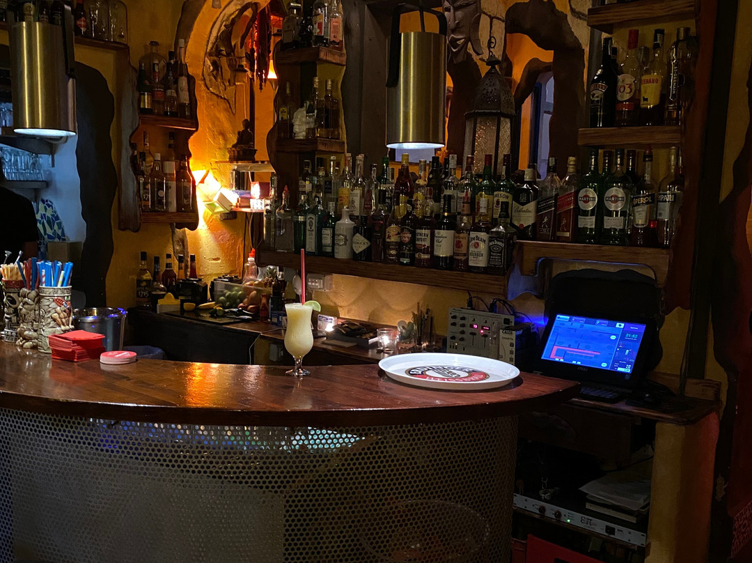 Elements Cocktail Bar-德拉克鲁兹索尔港必去景点