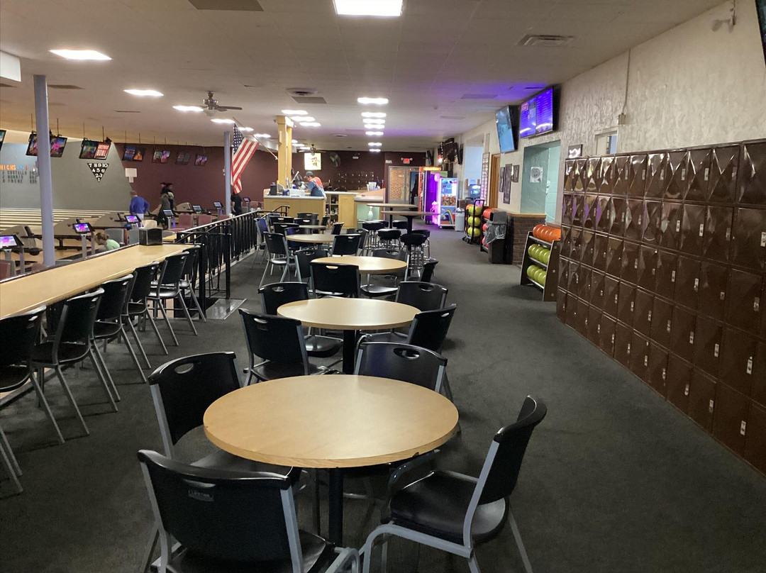 Crestwood Bowl-Crestwood必去景点