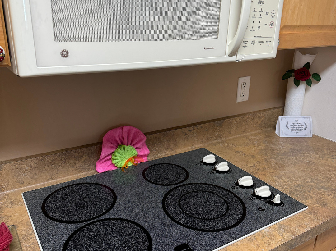 Mill Creek Hotel主图