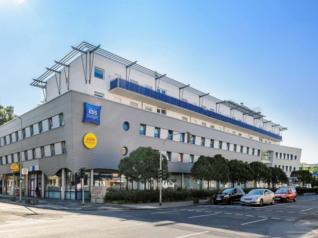 Ibis Budget Duisburg City am Innenhafen主图