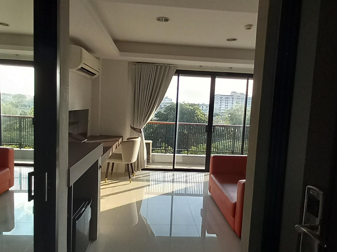 The Proud Exclusive Hotel主图