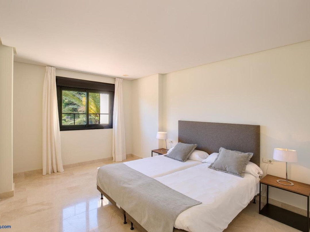 Mistral Beach Suites