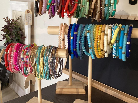 Sassy Fans Boutique-达芙妮必去景点