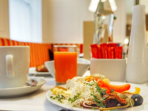 最佳西方哈莫尼酒店主图