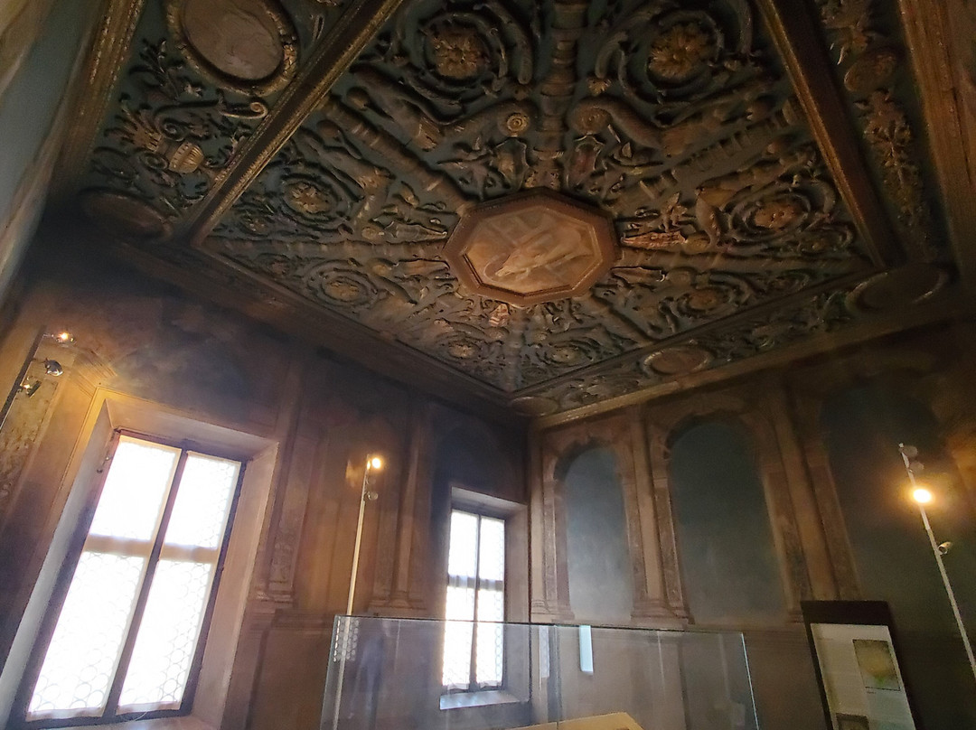 Palazzo Pio di Savoia景点图片