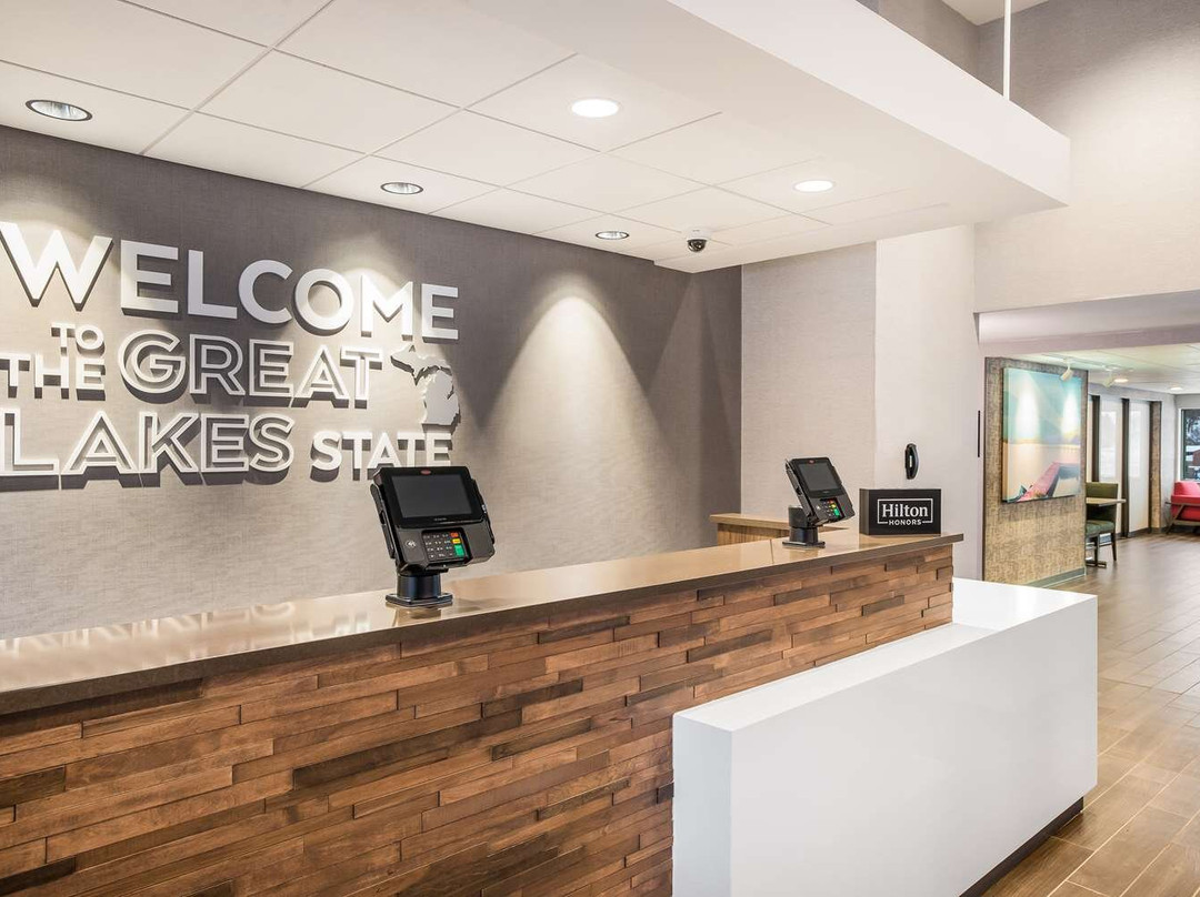 霍顿酒店住宿-Hampton Inn & Suites By Hilton Houghton