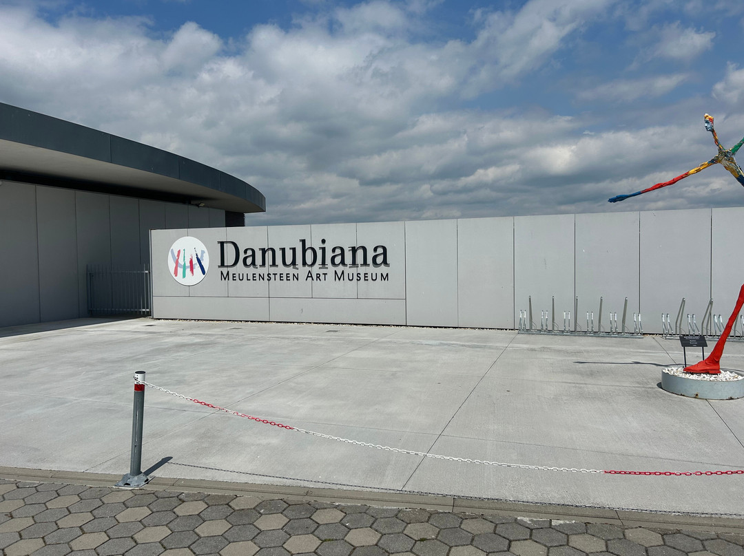 Danubiana Meulensteen Art Museum-布拉迪斯拉发必去景点
