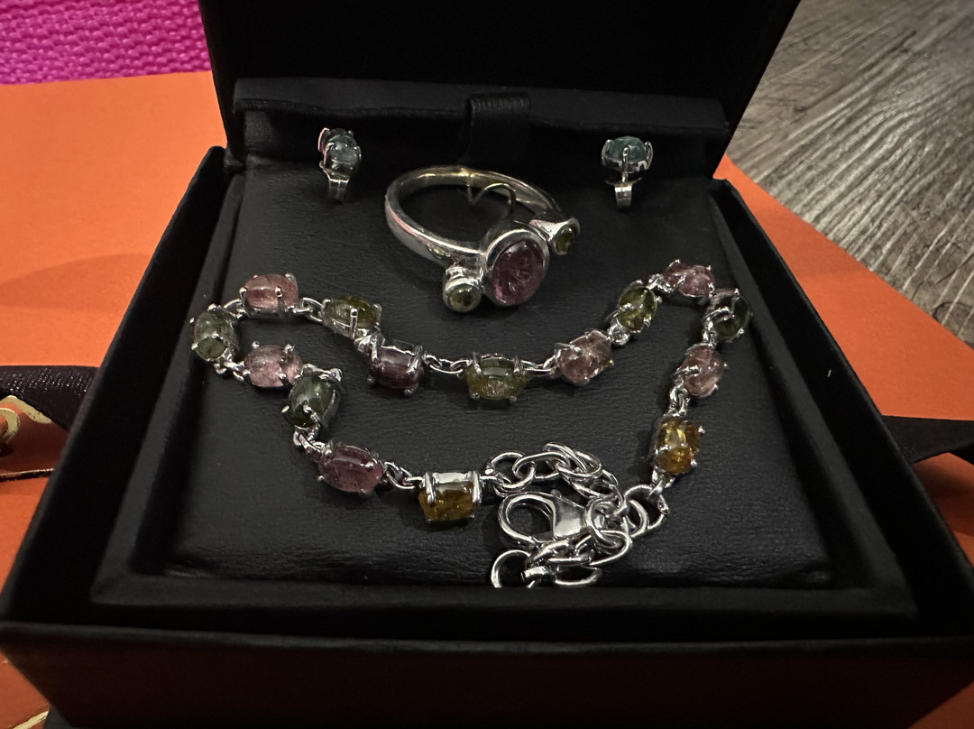 Jonathan Sanchez Jewelry-圣何塞卡波必去景点