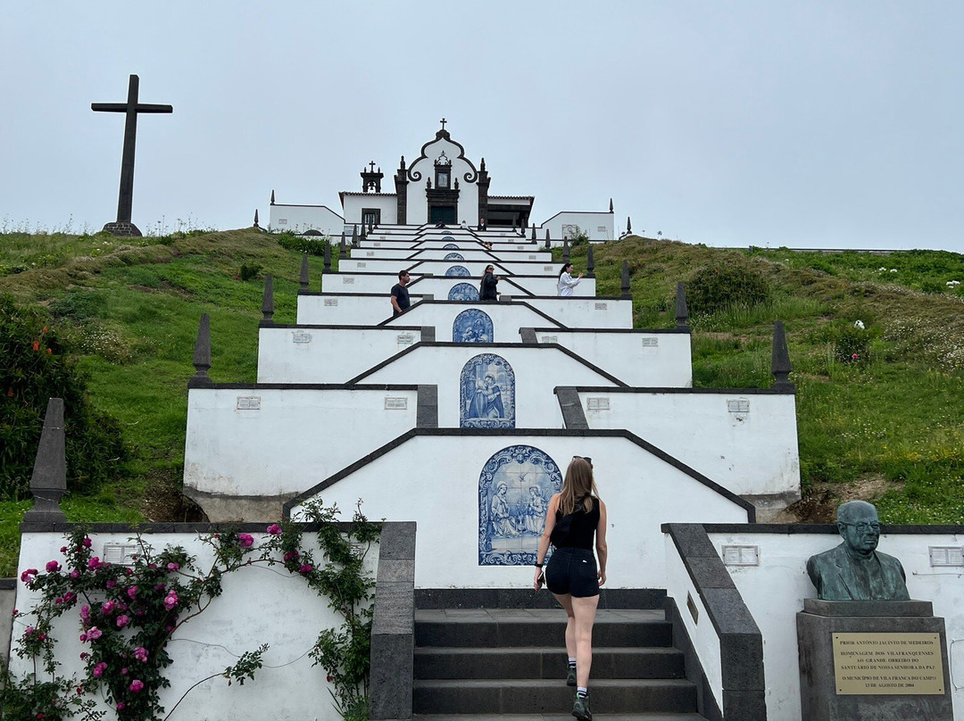 Amazing Tours-蓬塔德尔加达必去景点