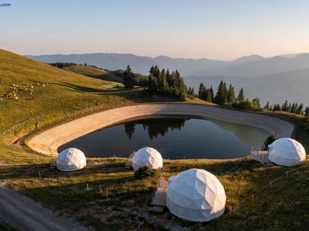 Stargazing Domes At Golte