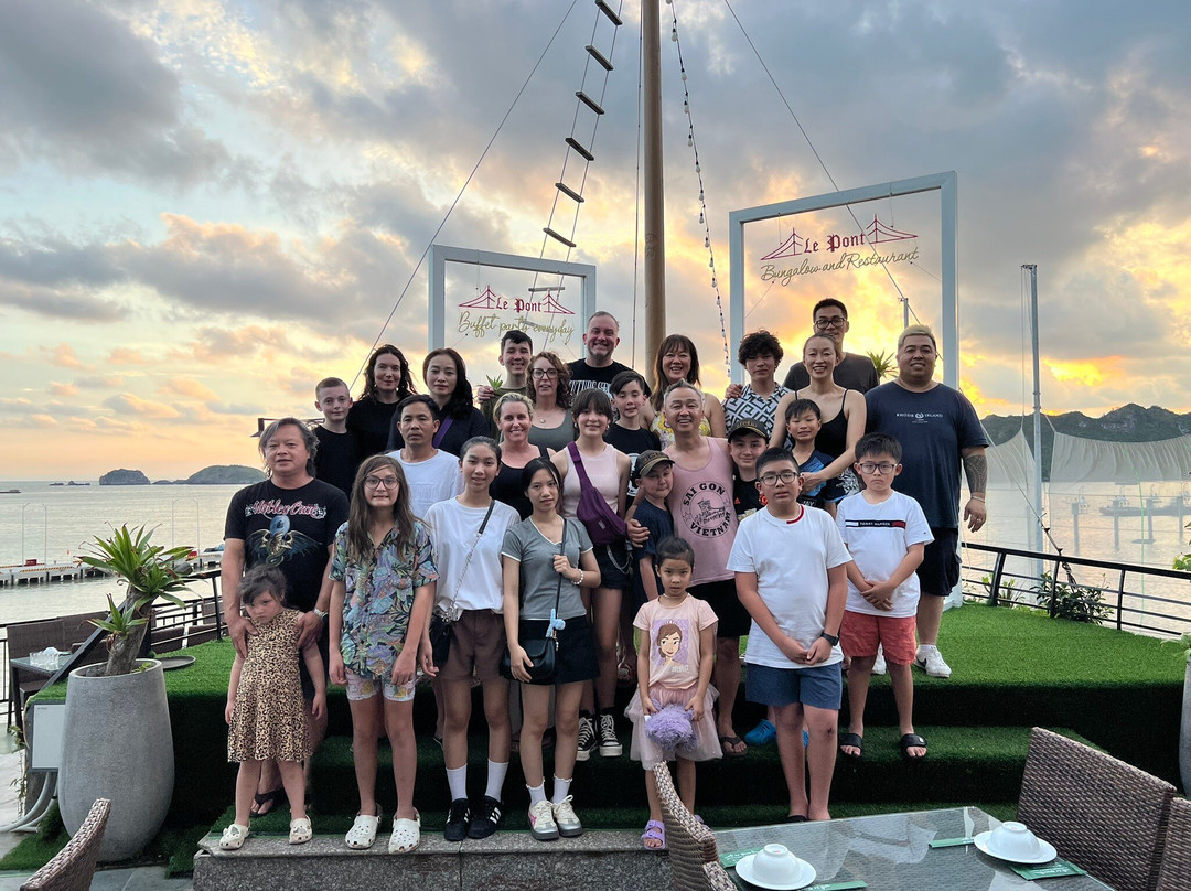 Lepont Bar Sunset View