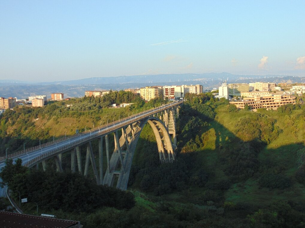 Ponte Bisantis-卡坦扎罗必去景点