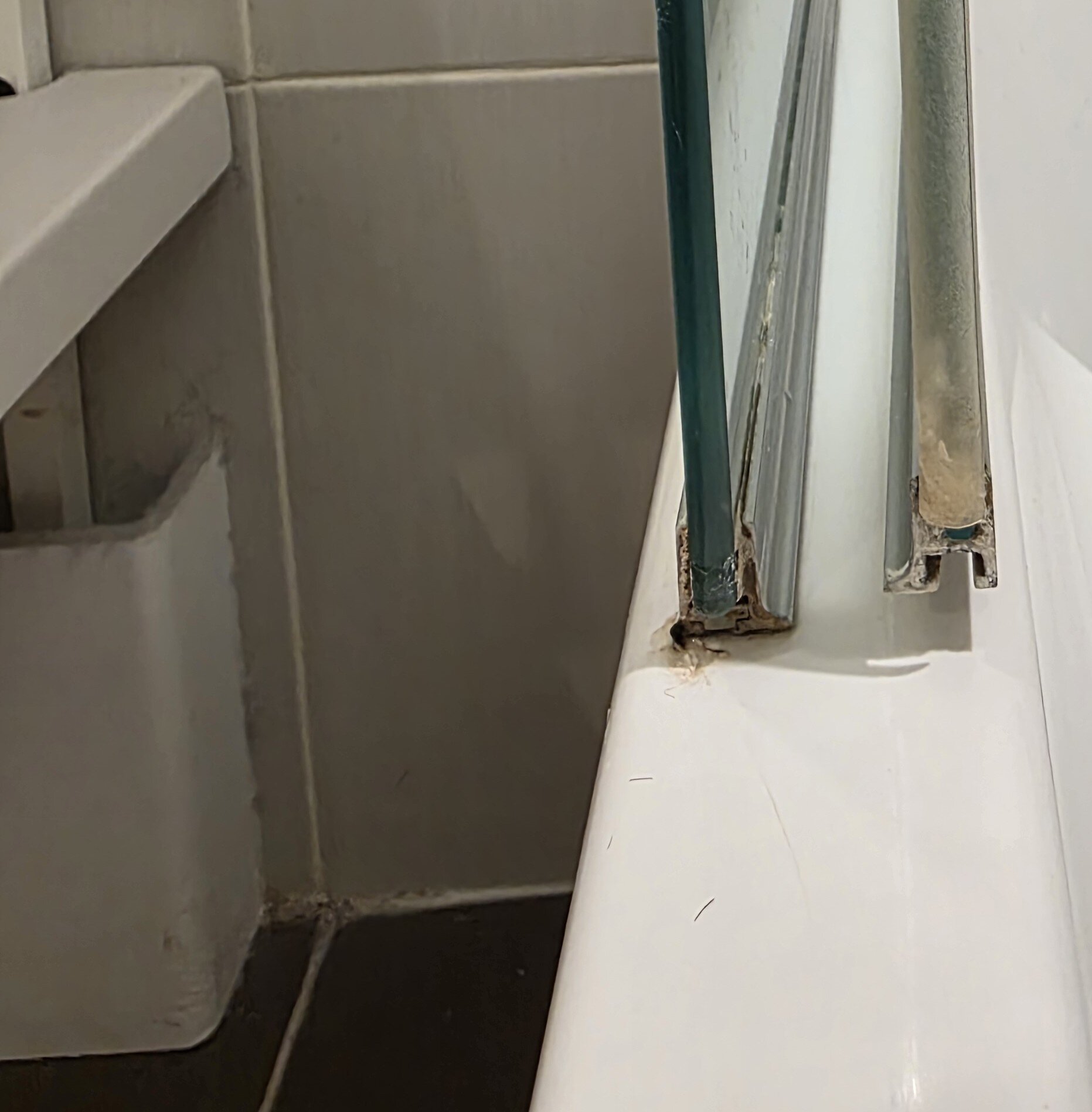 Mercure Abbeville Hotel de France-浴室