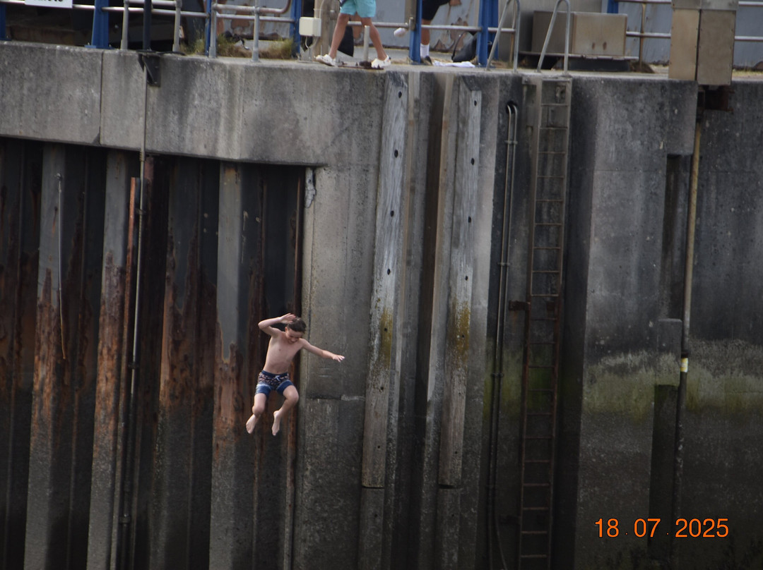 Burry Port Beach-Burry Port必去景点
