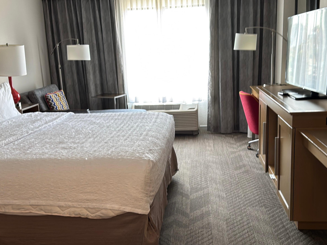 Hampton Inn & Suites Anaheim Garden Grove主图