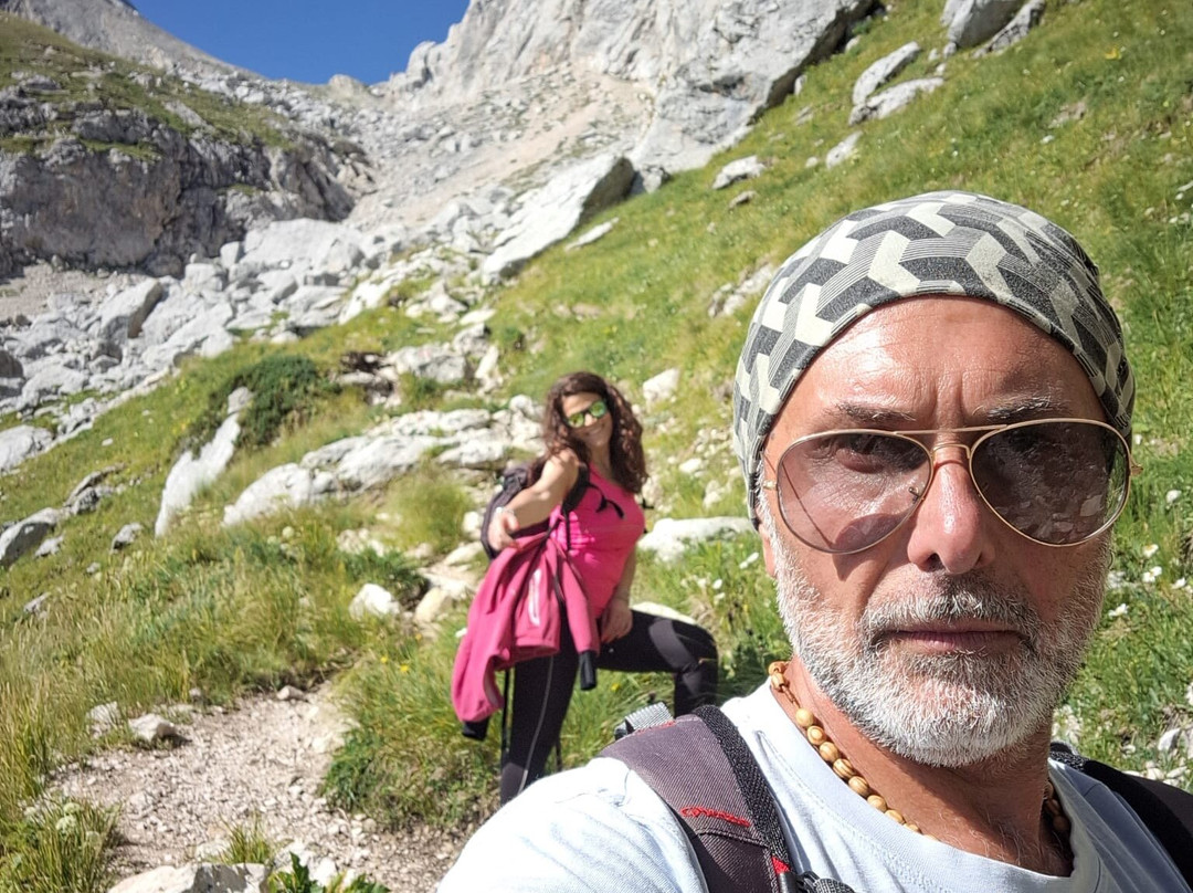 Dai Prati di Tivo al Rifugio Franchetti-Pietracamela必去景点