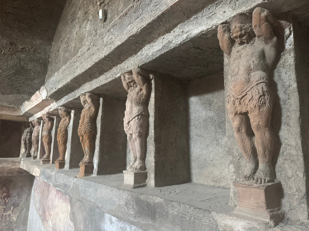 Lucia Pompeii Guide Tours-索伦托必去景点