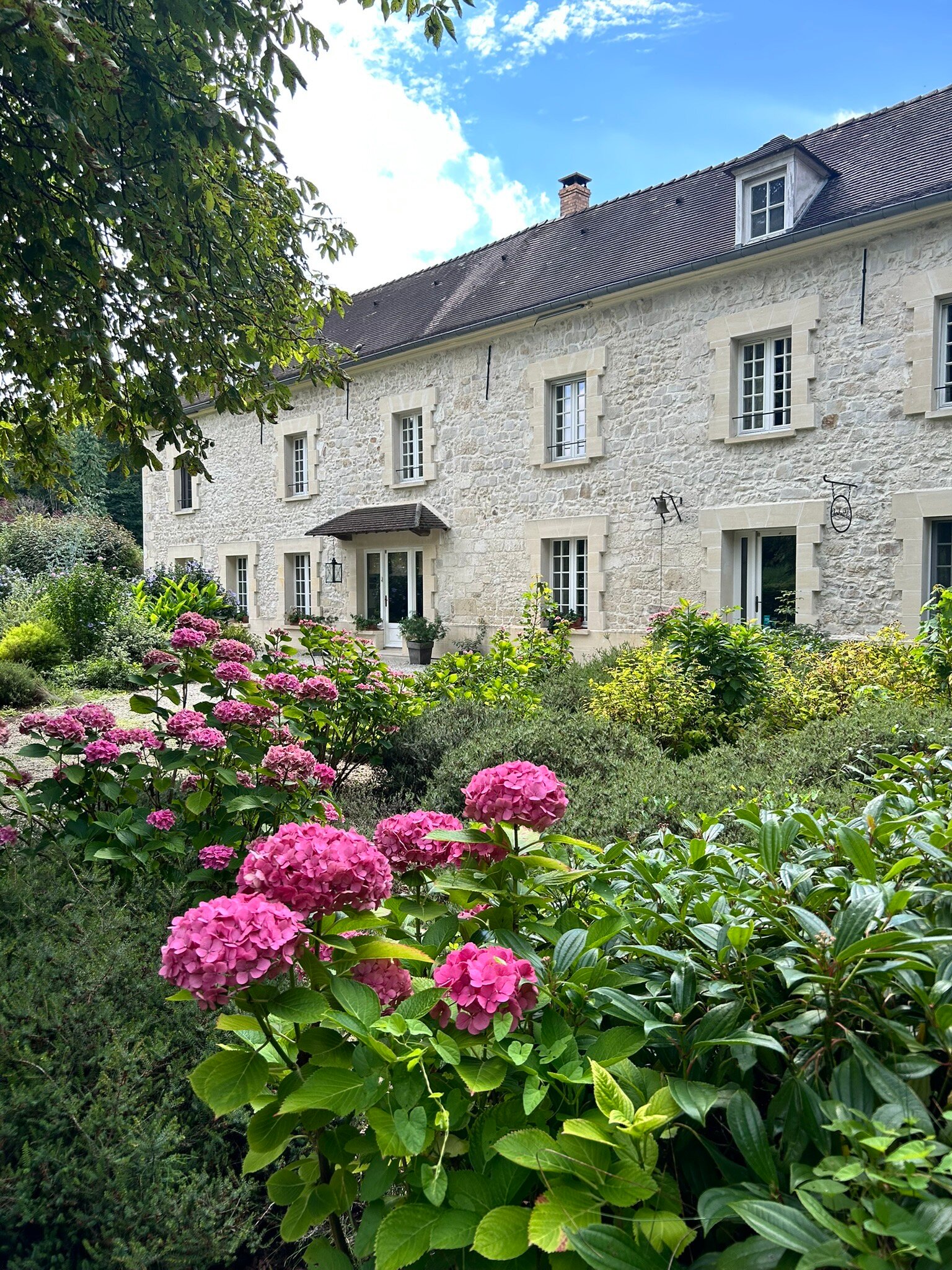 La Porte d'Arcy-官方