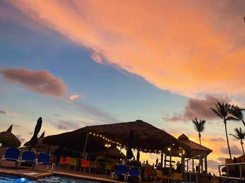 Sunset Palace Beach Hotel主图